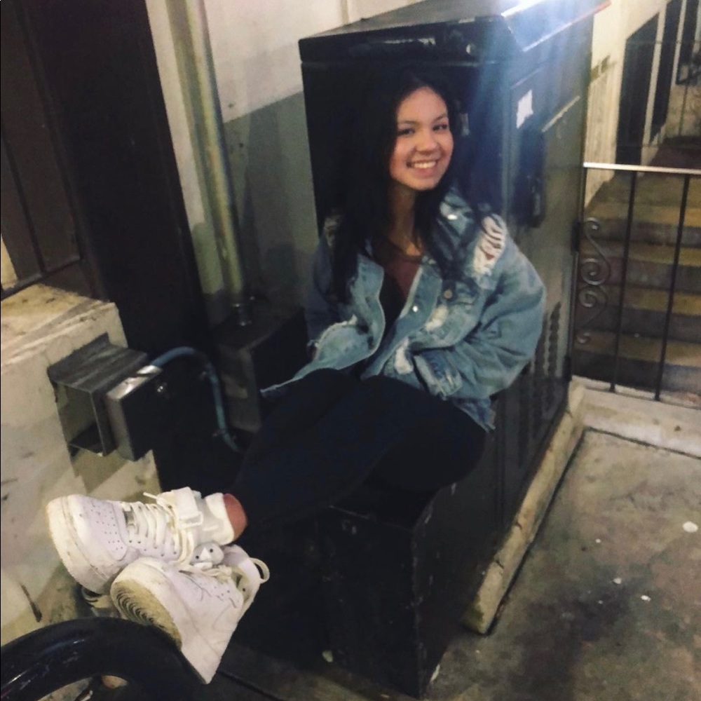 Meet your Posher, Jocelyn